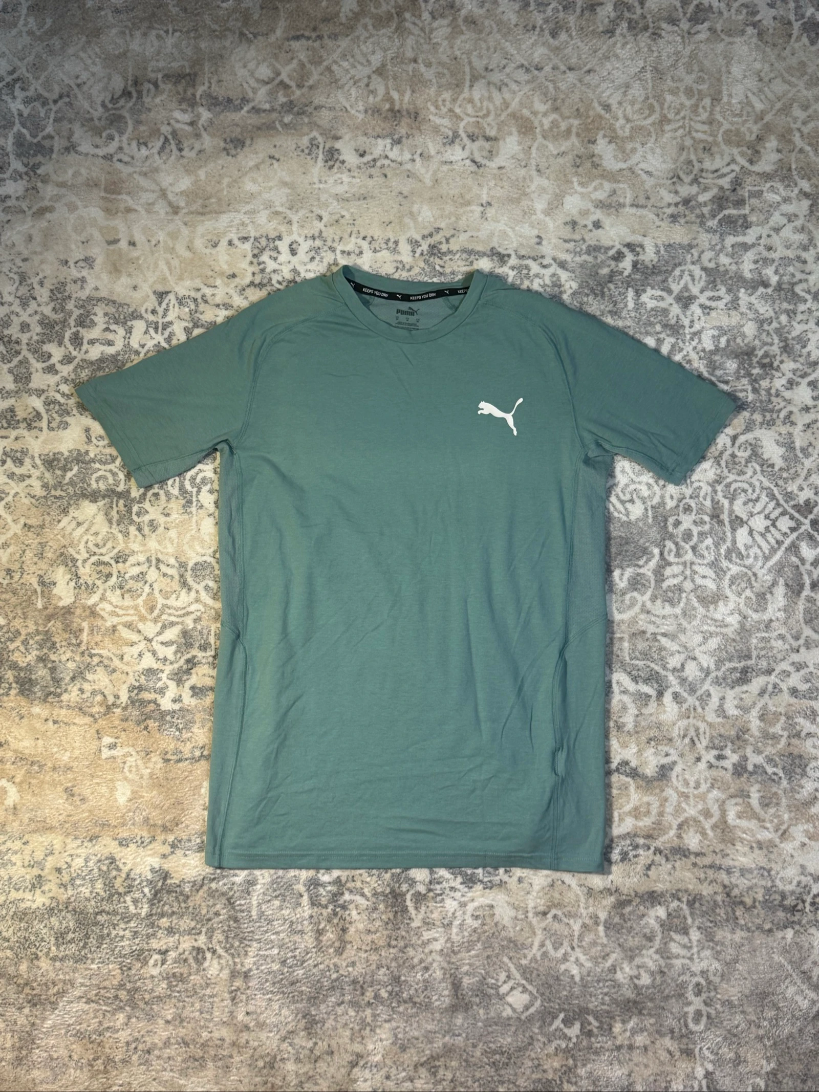 Camiseta Puma Verde Logo Blanco Deportiva 